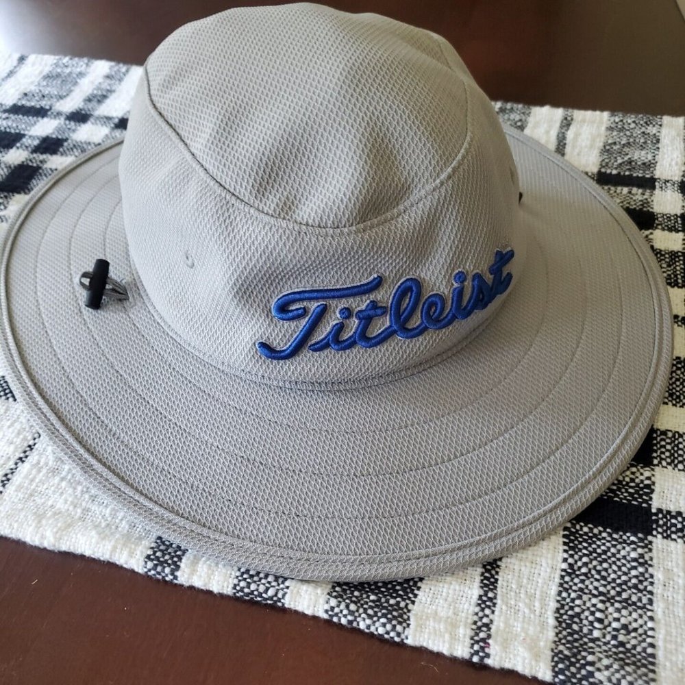 Famous "Pinehurst Titleist "Putter Boy Bucket Hat